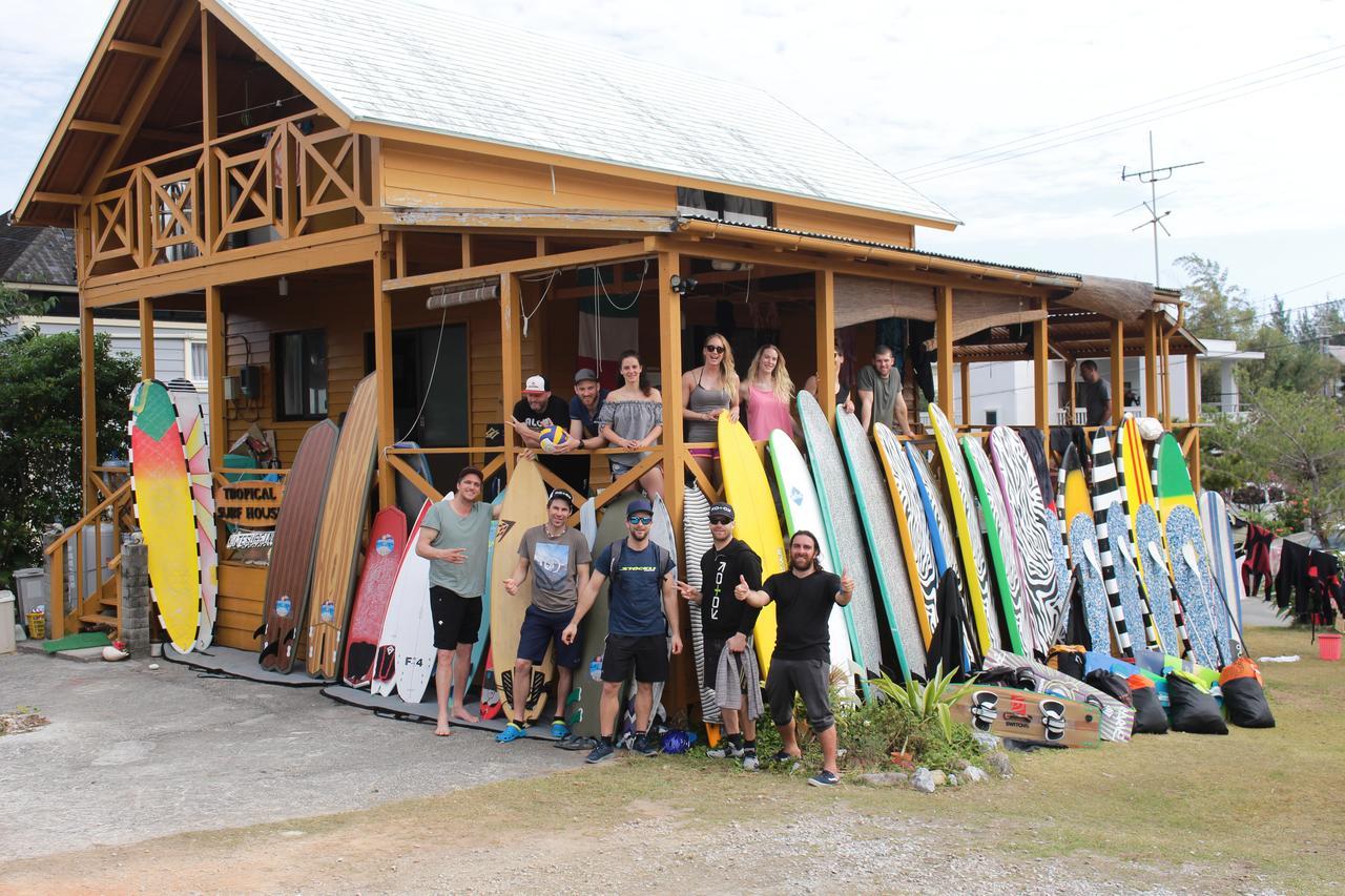 Tropical Surf House Okinawa Hotel Онна Екстериор снимка