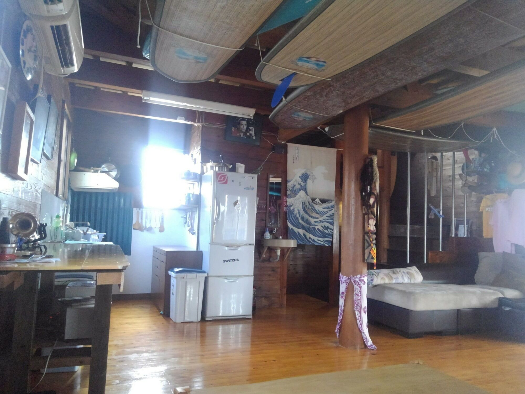 Tropical Surf House Okinawa Hotel Онна Екстериор снимка