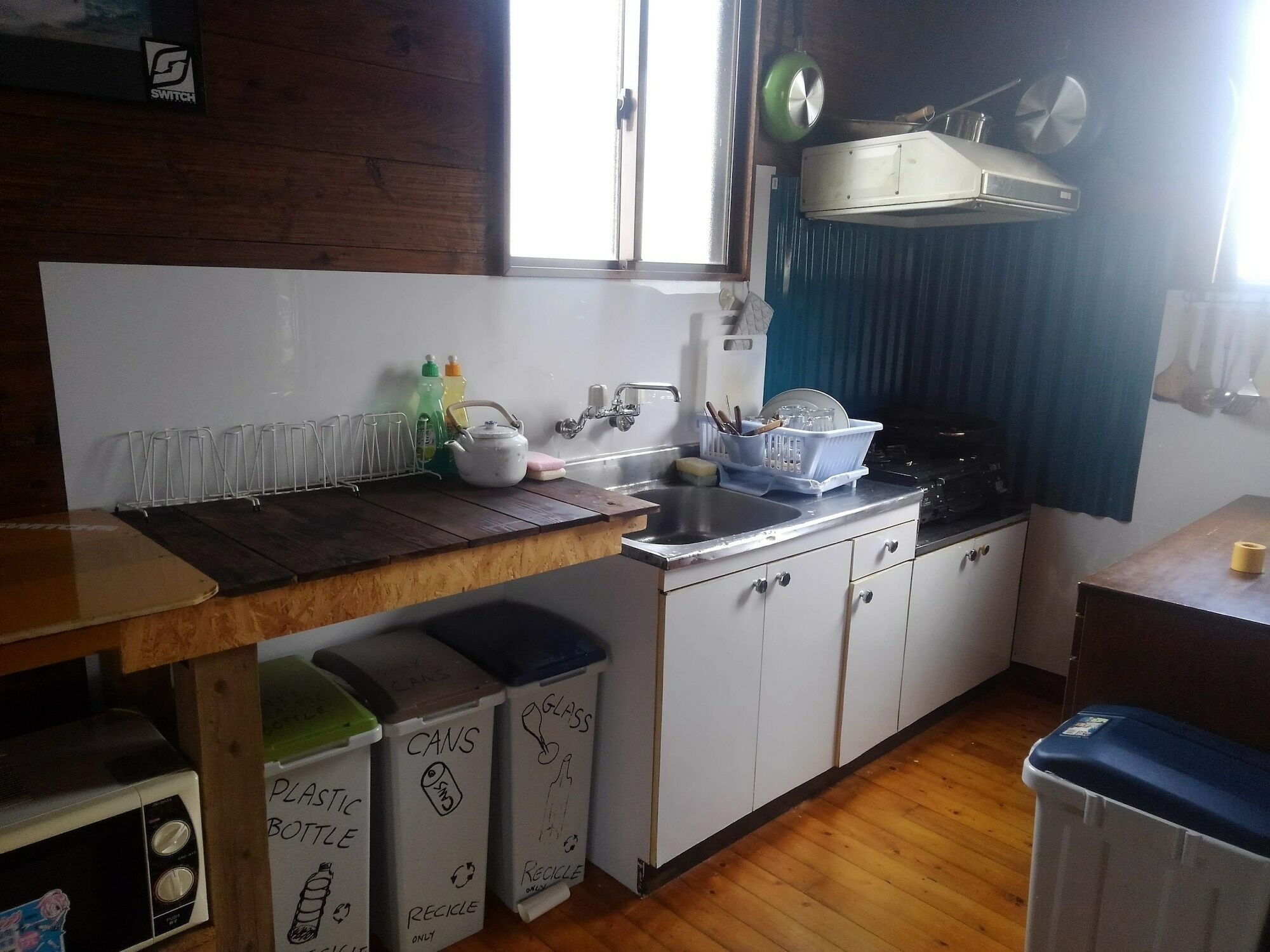 Tropical Surf House Okinawa Hotel Онна Екстериор снимка